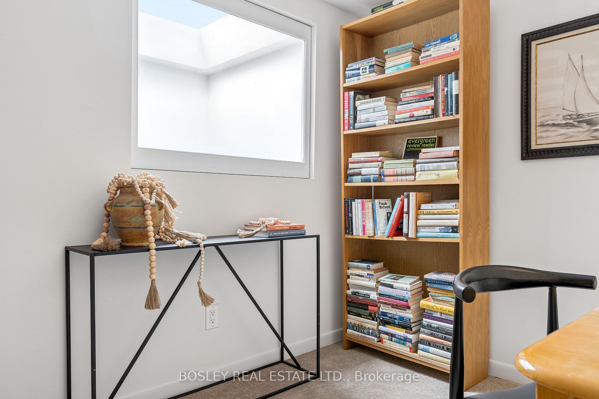 Photo 20 of 37 Hillsview Avenue, Toronto, High Park North — HOMEH