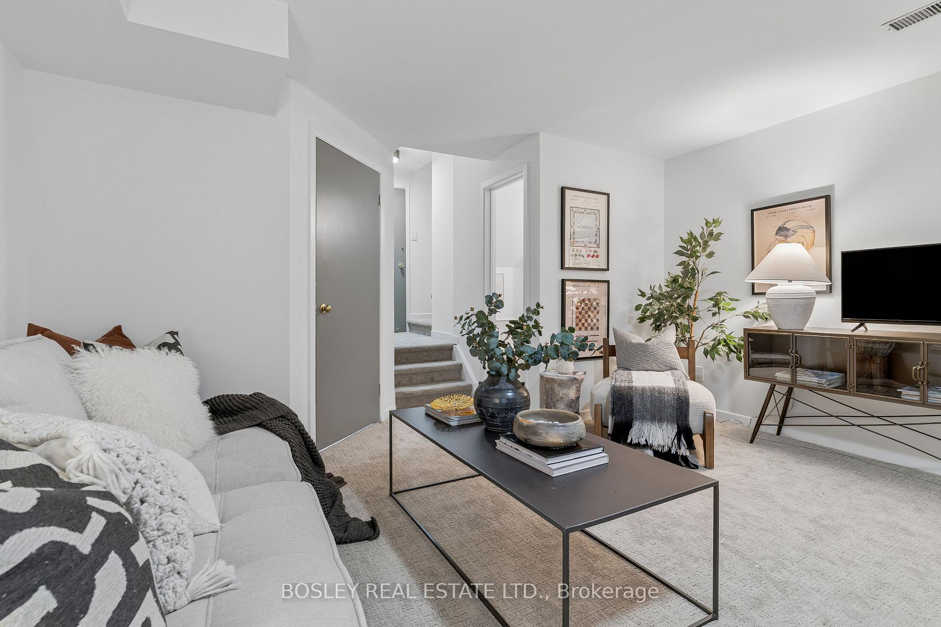 Photo 34 of 37 Hillsview Avenue, Toronto, High Park North — HOMEH