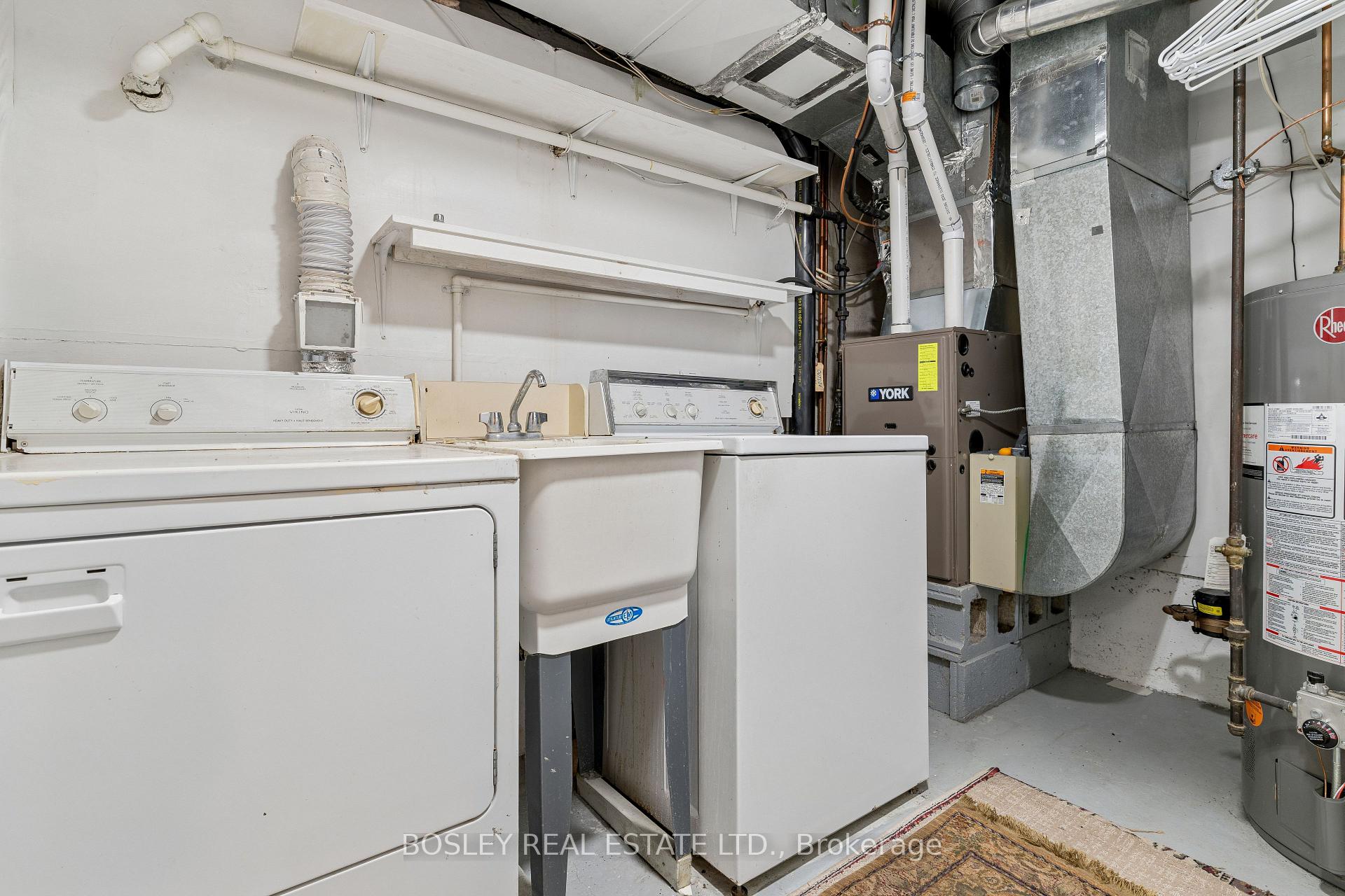 Photo 36 of 37 Hillsview Avenue, Toronto, High Park North — HOMEH