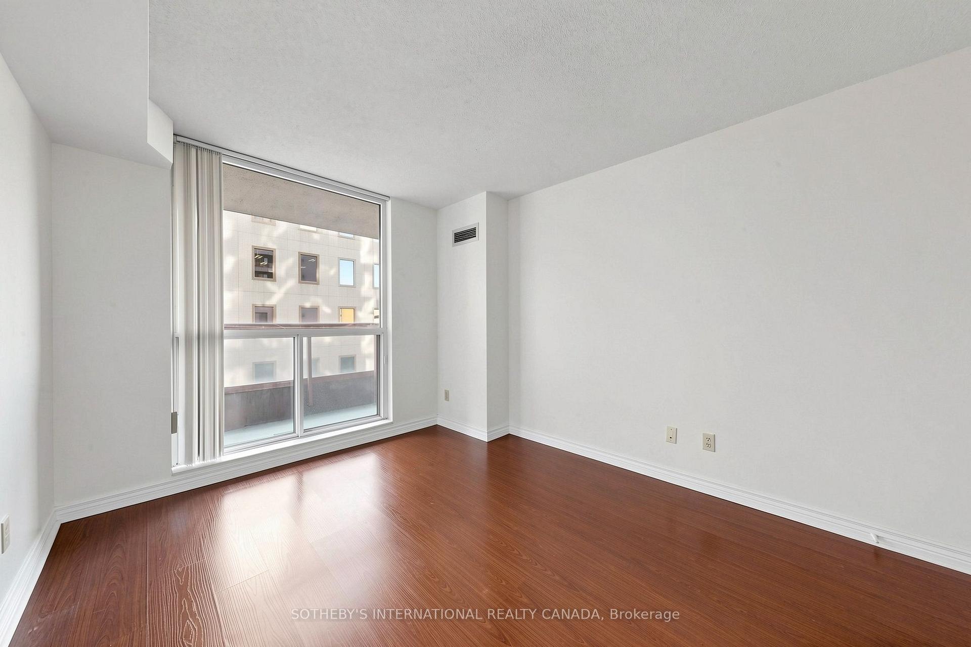 Photo 15 of Unit 502, 736 Bay Street, Toronto, Bay Street Corridor — HOMEH