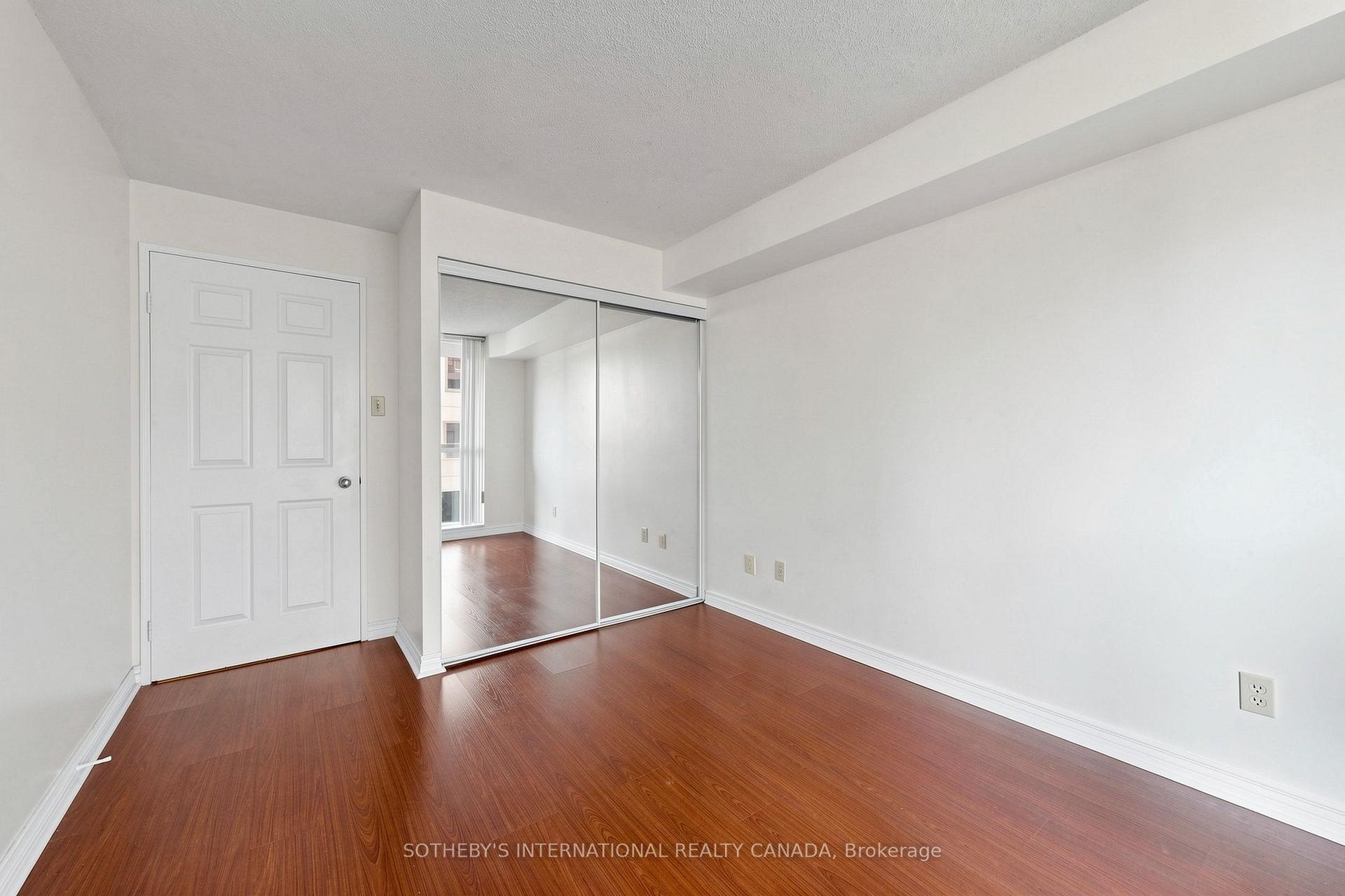 Photo 16 of Unit 502, 736 Bay Street, Toronto, Bay Street Corridor — HOMEH
