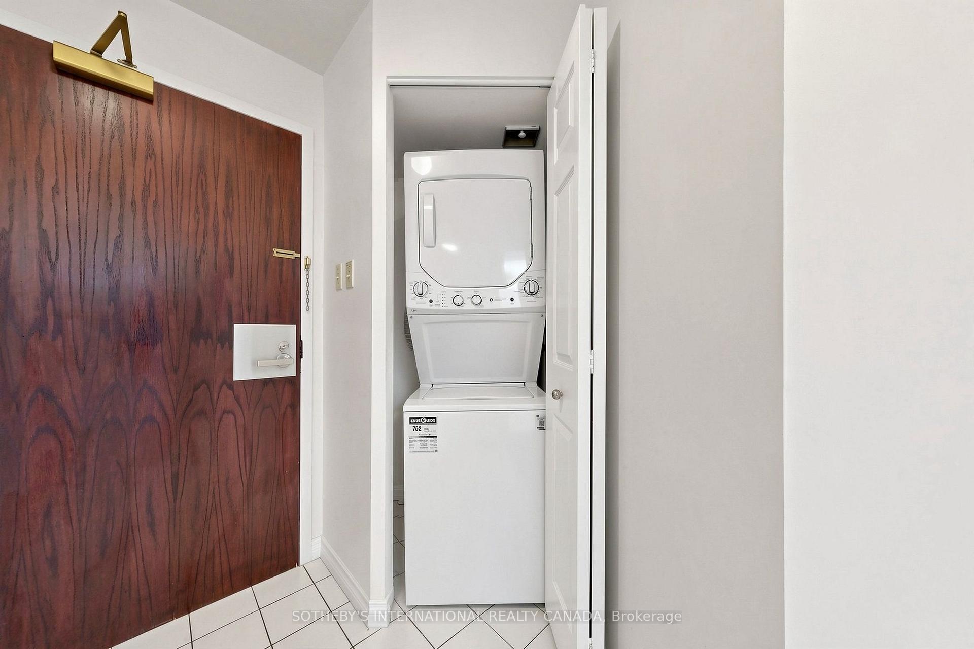 Photo 19 of Unit 502, 736 Bay Street, Toronto, Bay Street Corridor — HOMEH