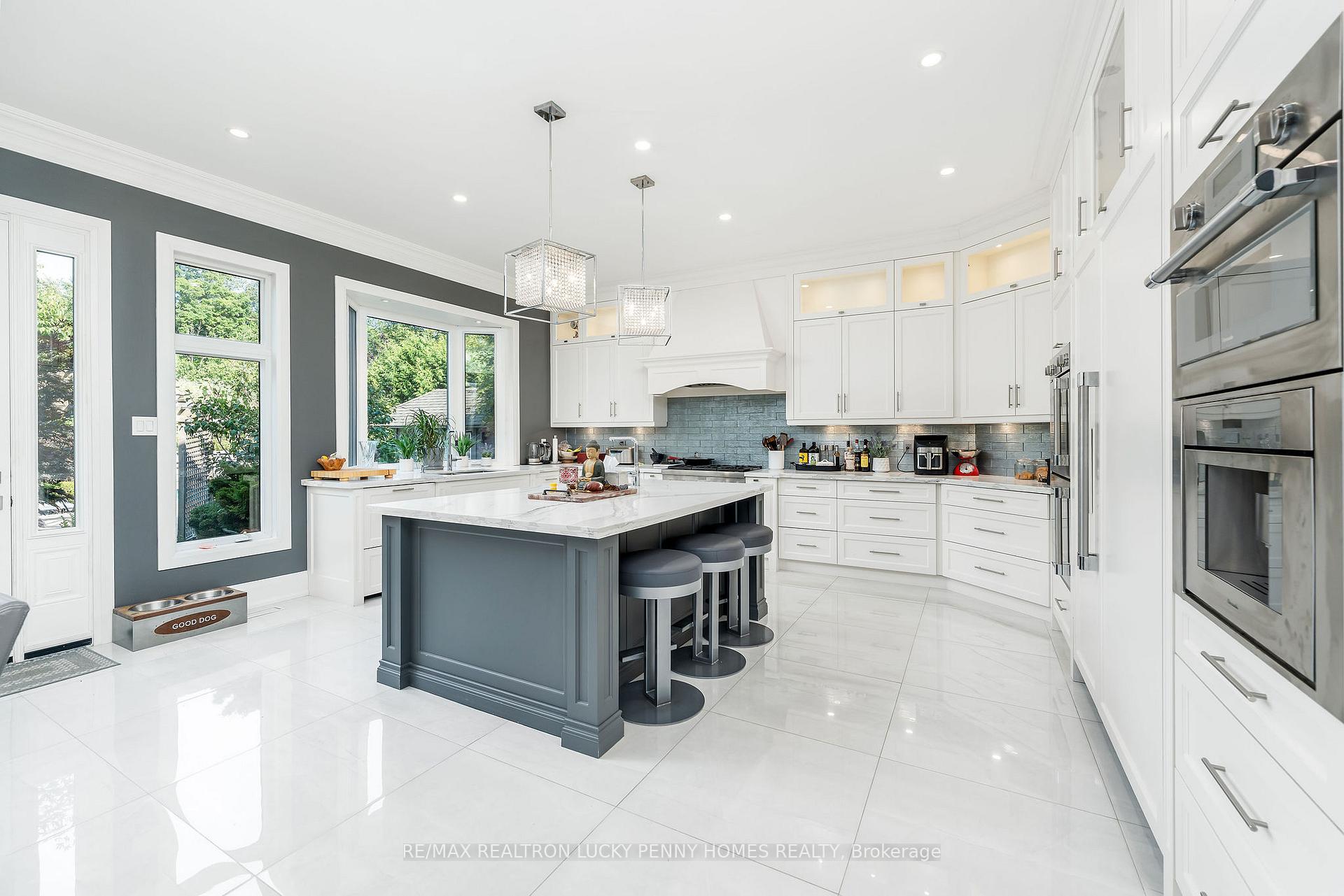 Photo 16 of 30 Bernadotte Drive, Markham, Devil's Elbow — HOMEH