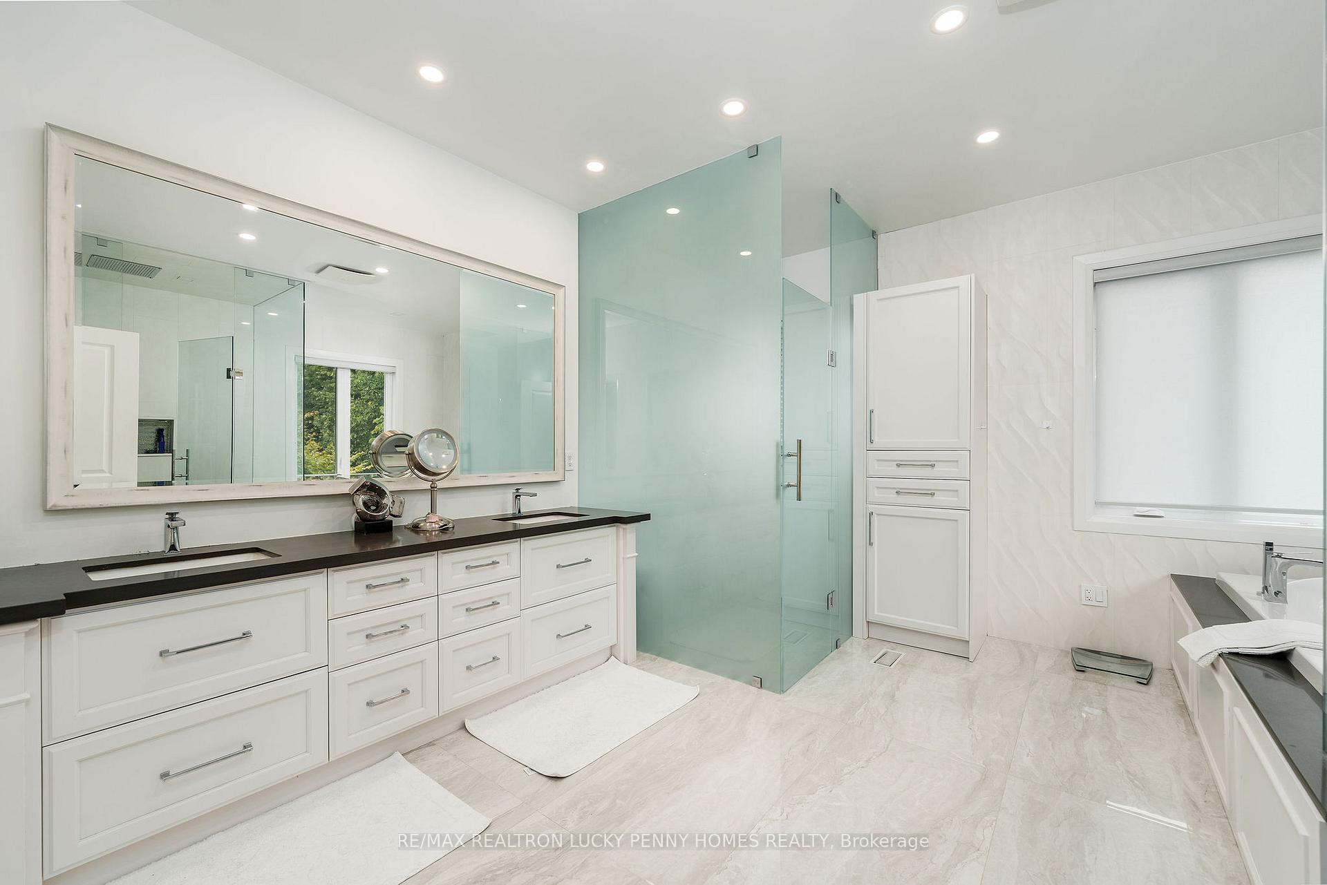 Photo 23 of 30 Bernadotte Drive, Markham, Devil's Elbow — HOMEH