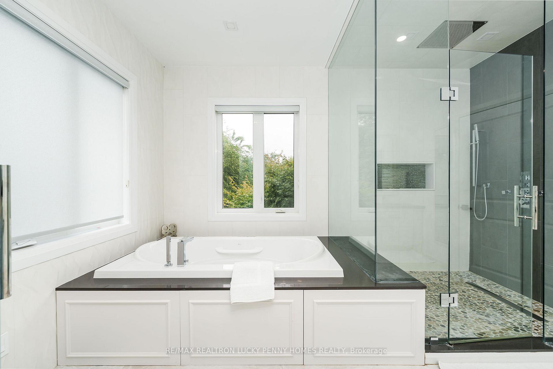 Photo 24 of 30 Bernadotte Drive, Markham, Devil's Elbow — HOMEH