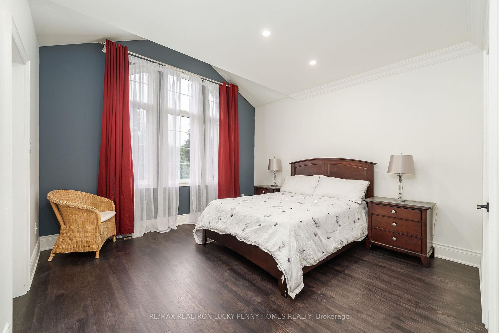 Photo 27 of 30 Bernadotte Drive, Markham, Devil's Elbow — HOMEH