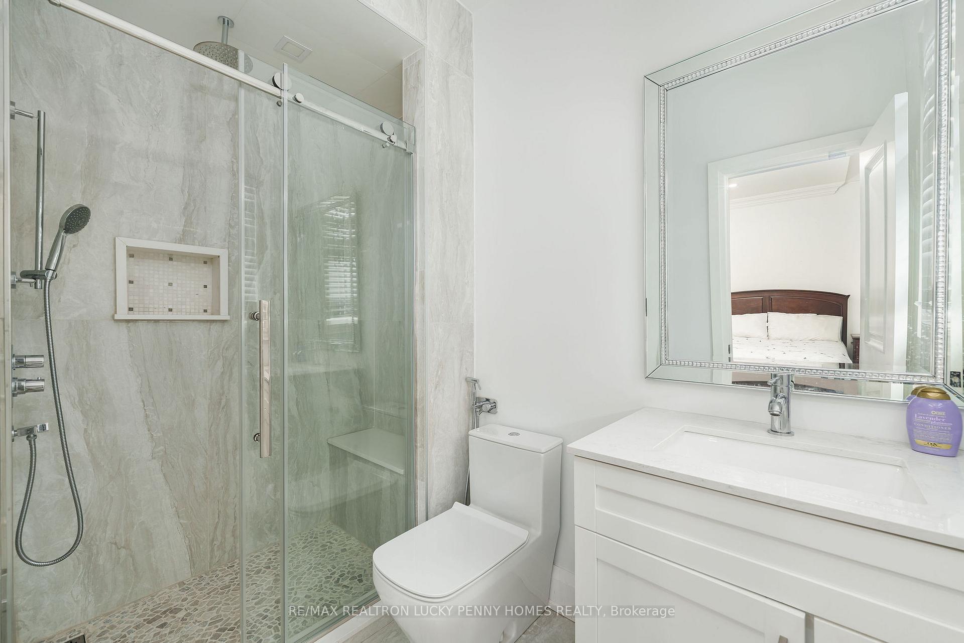 Photo 28 of 30 Bernadotte Drive, Markham, Devil's Elbow — HOMEH