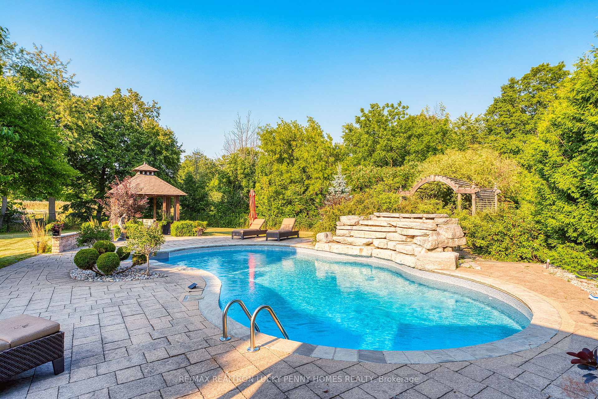 Photo 49 of 30 Bernadotte Drive, Markham, Devil's Elbow — HOMEH