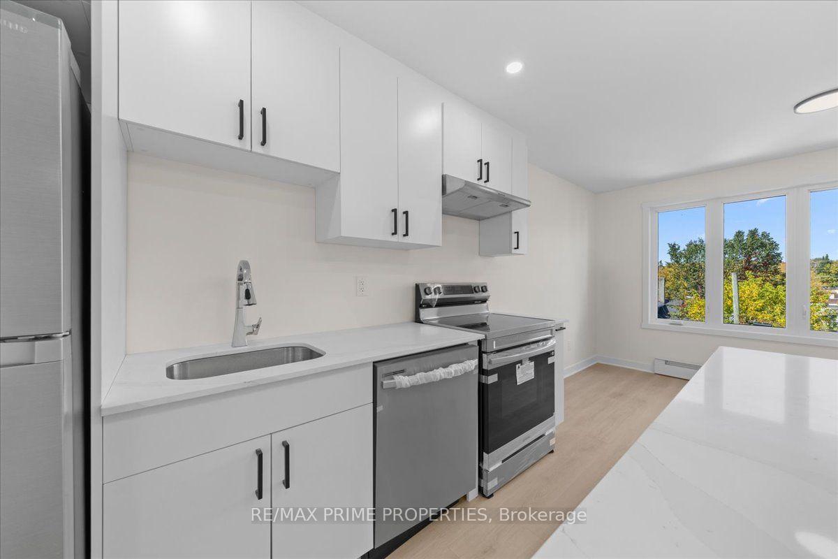 Photo 20 of 207 Carillon Street, Ottawa, Vanier — HOMEH