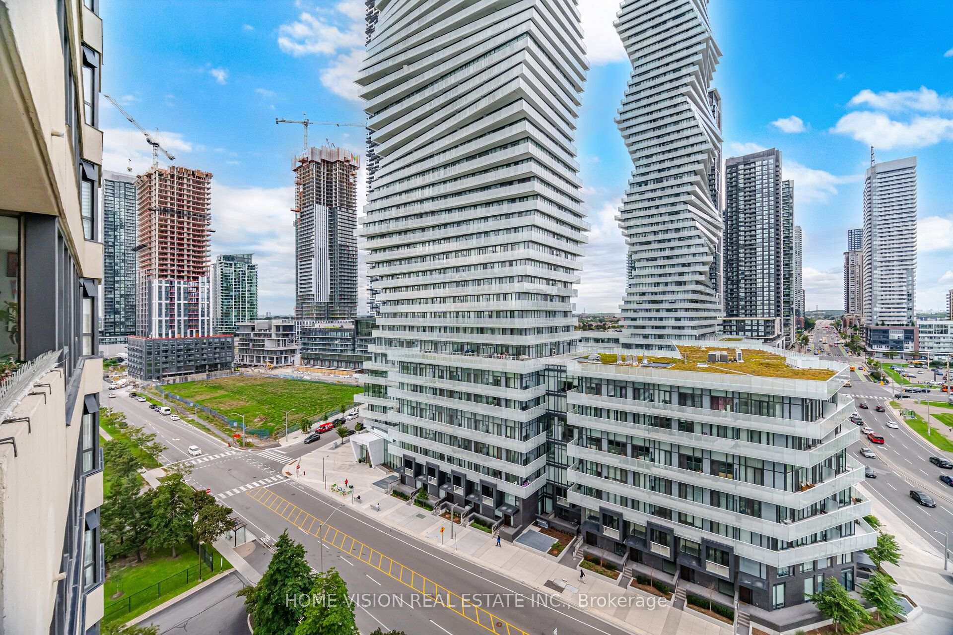 Photo 36 of Unit 1407, 400 Webb Drive S, Mississauga, City Centre — HOMEH