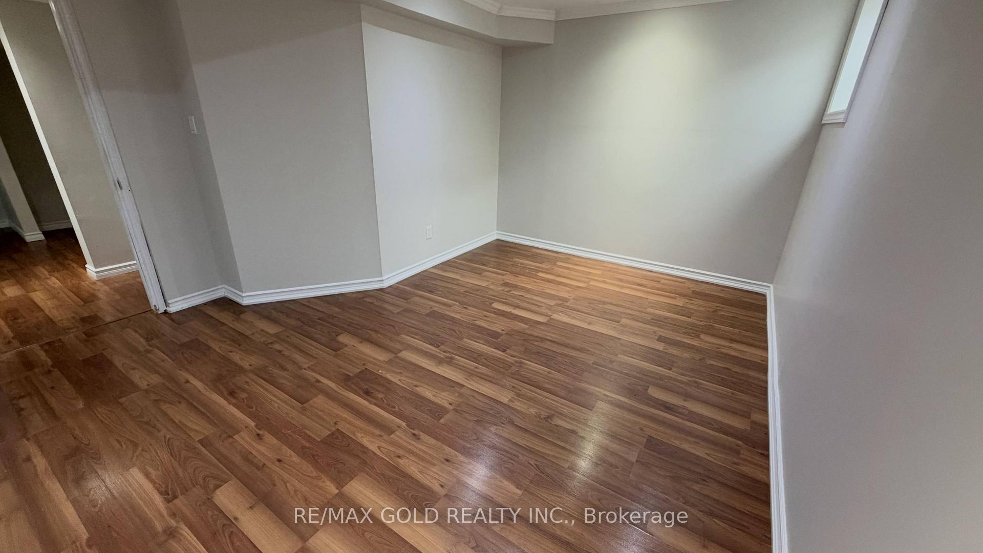 Photo 6 of 244 Brisdale Drive, Brampton, Fletcher's Meadow — HOMEH