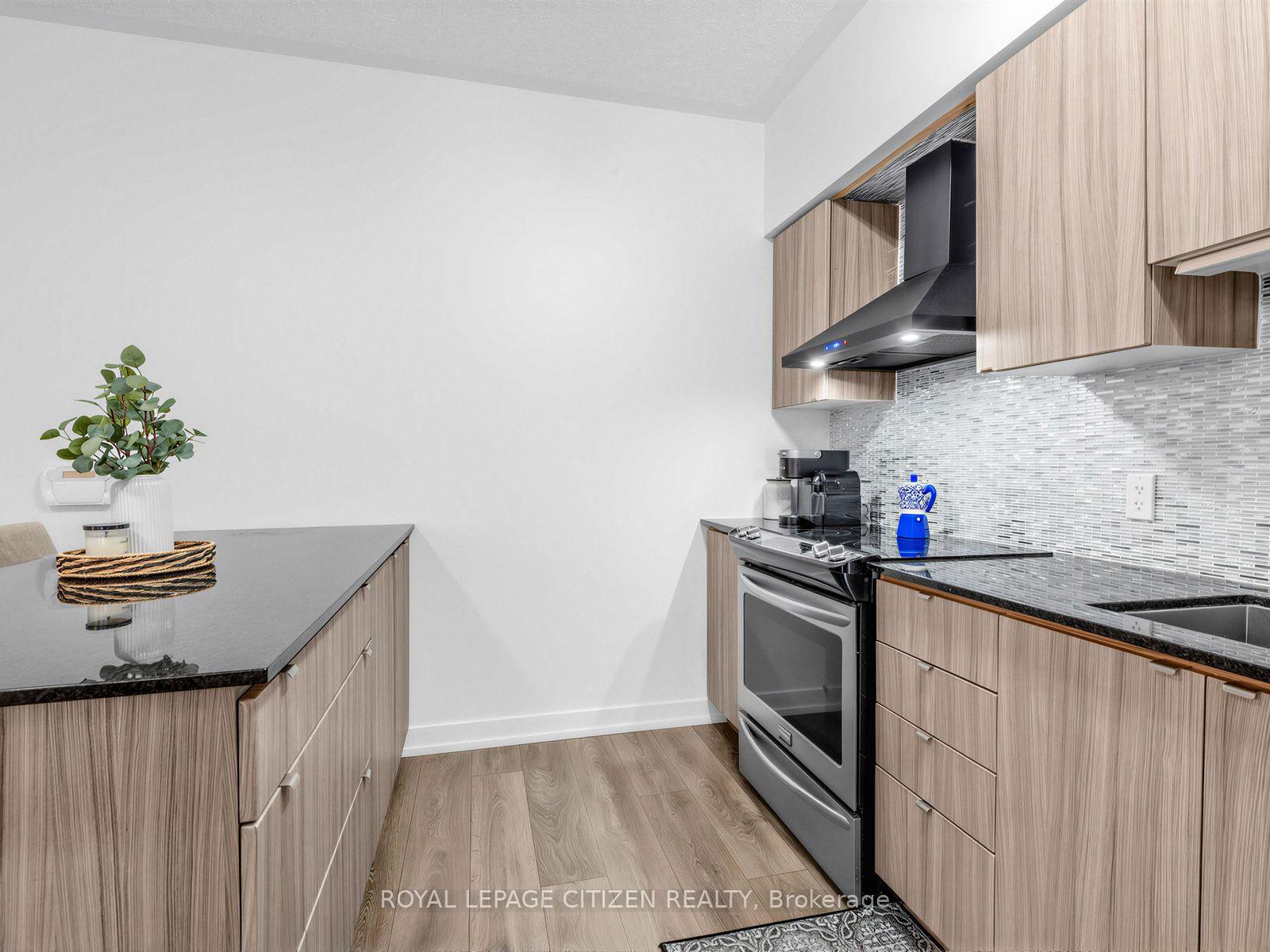 Photo 7 of Unit 309, 69 Boyne Street, New Tecumseth, Alliston — HOMEH