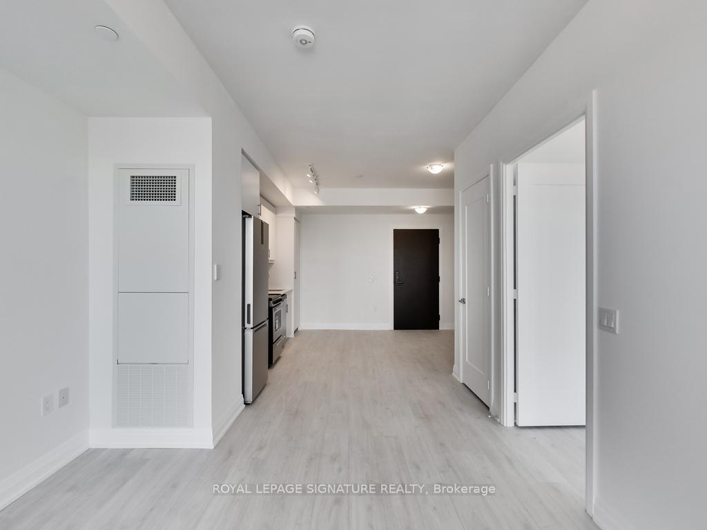 Photo 8 of Unit 603, 412 Silver Maple Road, Oakville, Joshua Meadows — HOMEH