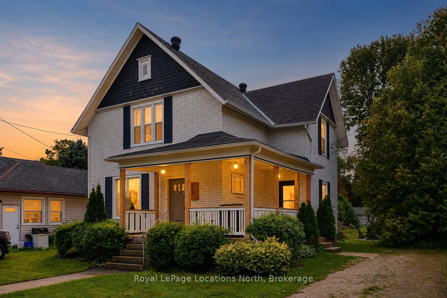 Photo of 135 Marshall Street E
