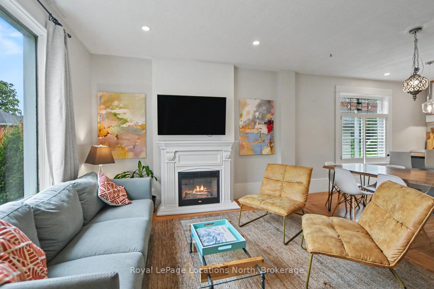 Photo 5 of 135 Marshall Street E, Meaford — HOMEH