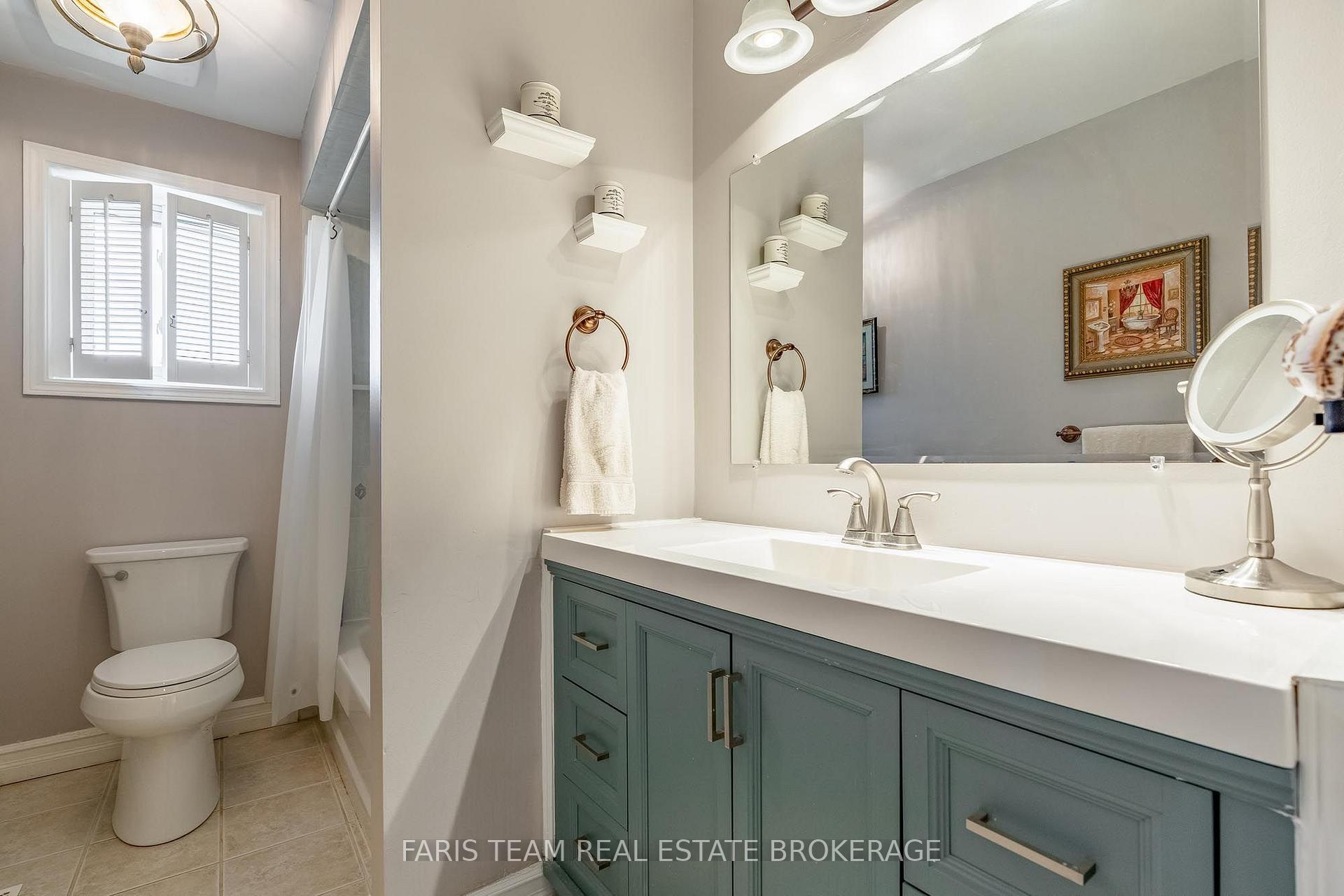 Photo 11 of 59 Carter Crescent, Orillia — HOMEH