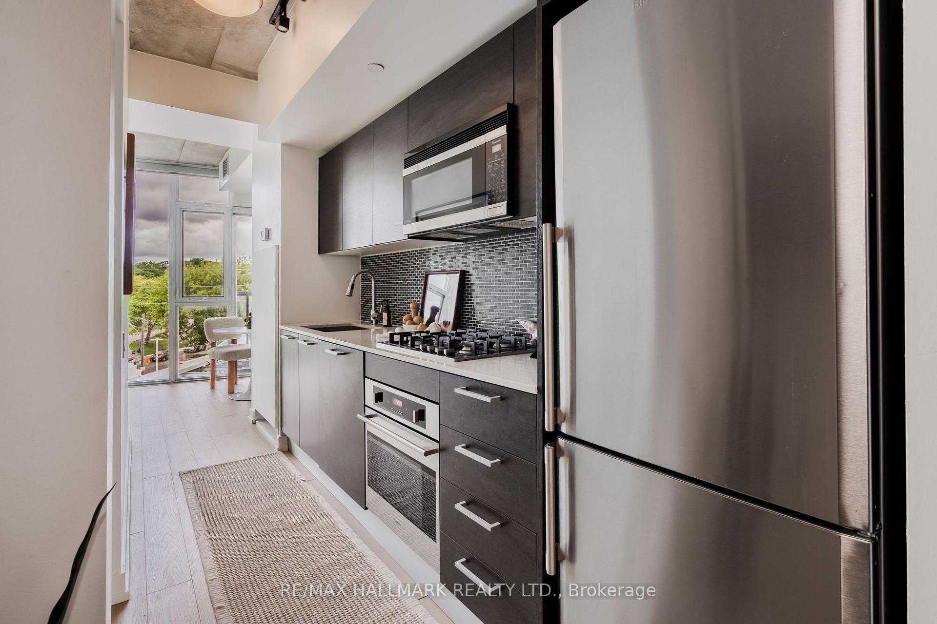 Photo 9 of Unit 404, 60 Haslett Avenue, Toronto, The Beaches — HOMEH