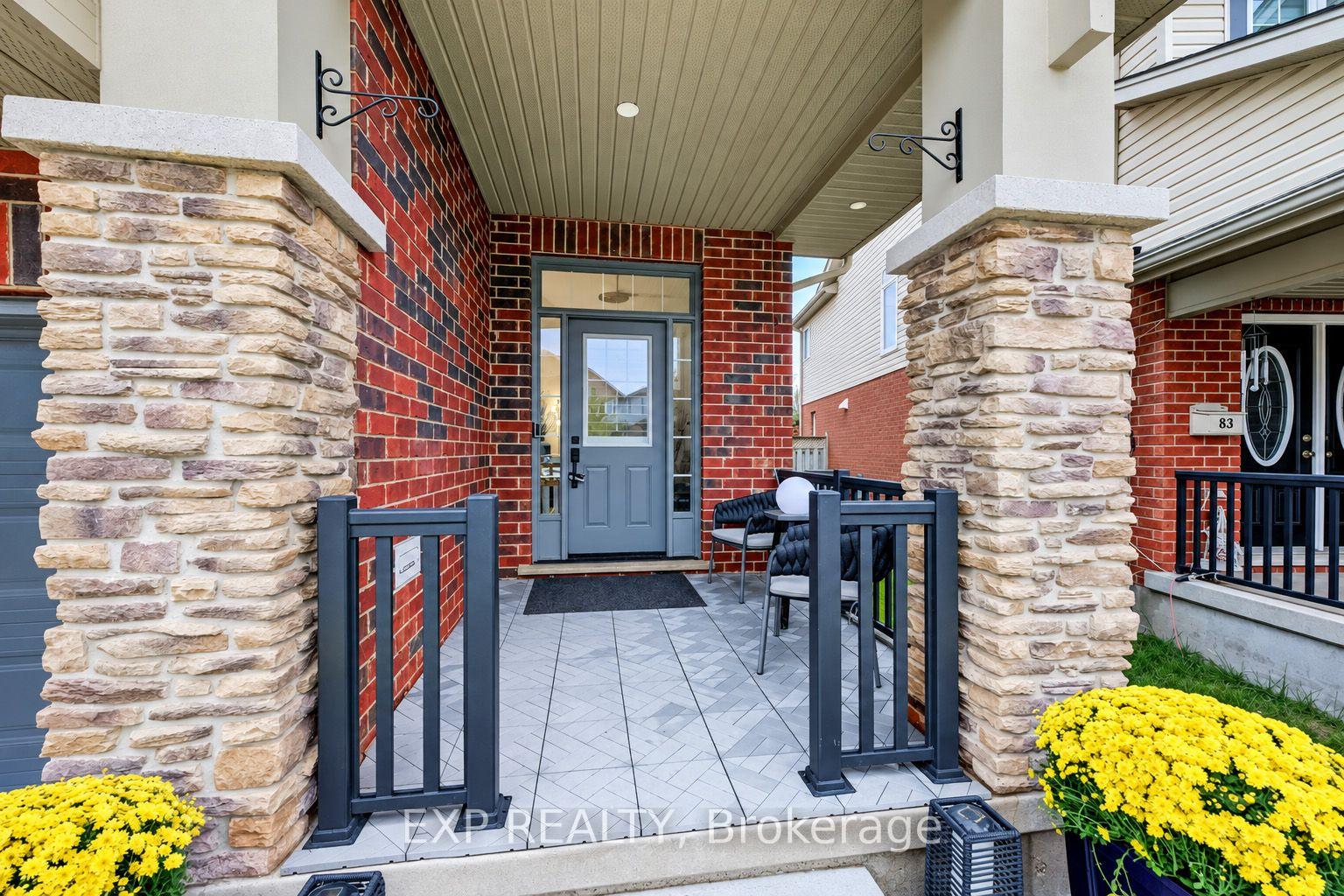 Photo 3 of 79 Riehm Street, Kitchener, Laurentian Hills/Country Hills W — HOMEH