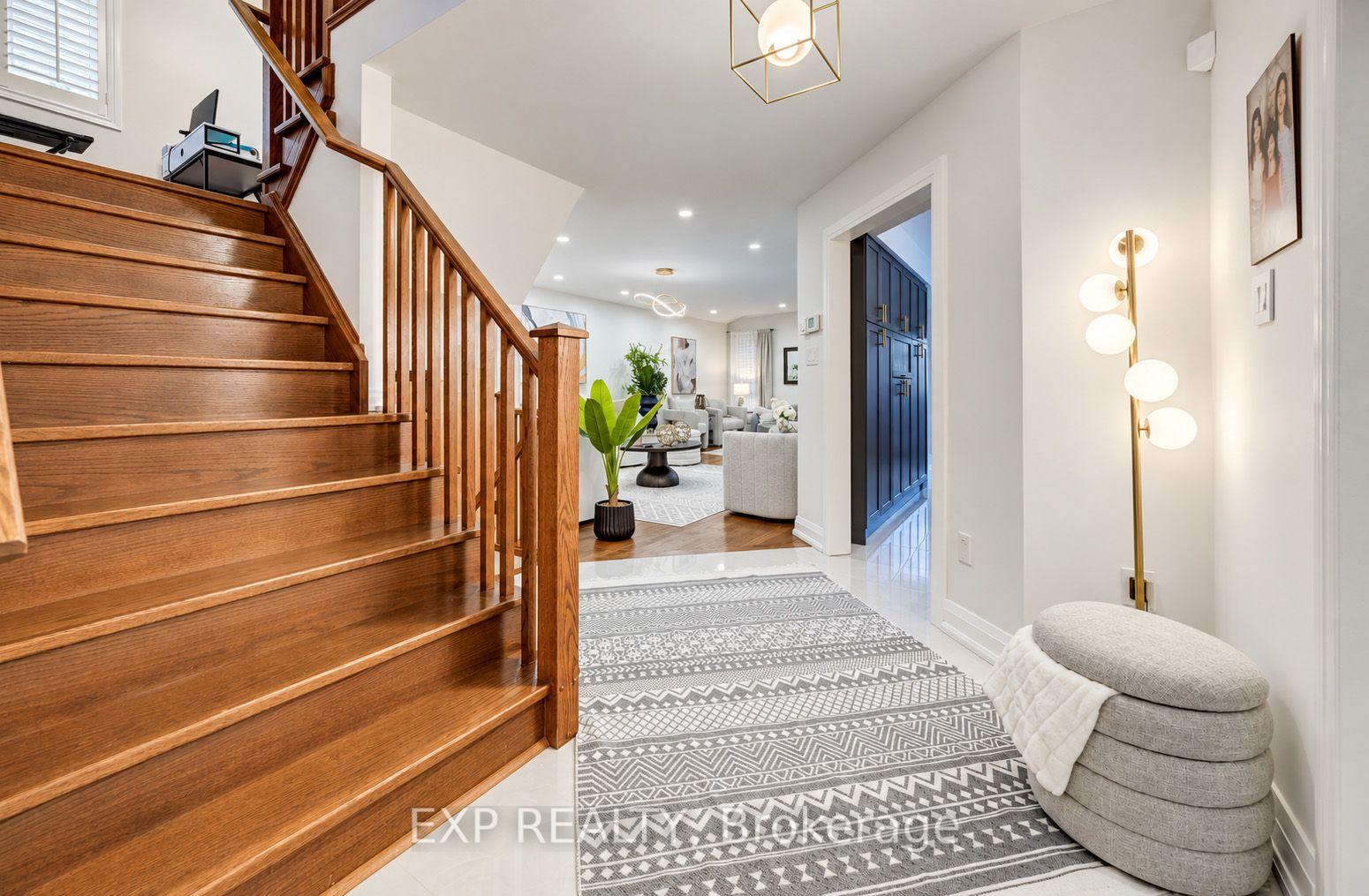 Photo 6 of 79 Riehm Street, Kitchener, Laurentian Hills/Country Hills W — HOMEH