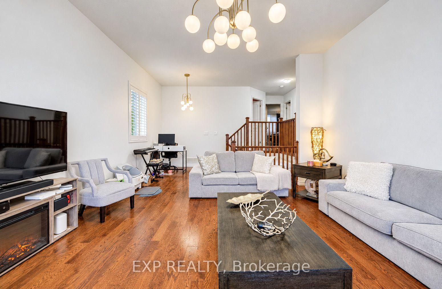 Photo 20 of 79 Riehm Street, Kitchener, Laurentian Hills/Country Hills W — HOMEH