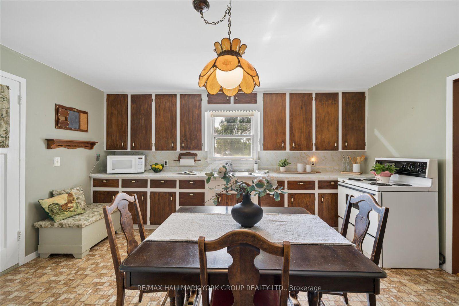 Photo 7 of 432 Catering Road, Georgina, Sutton & Jackson's Point — HOMEH