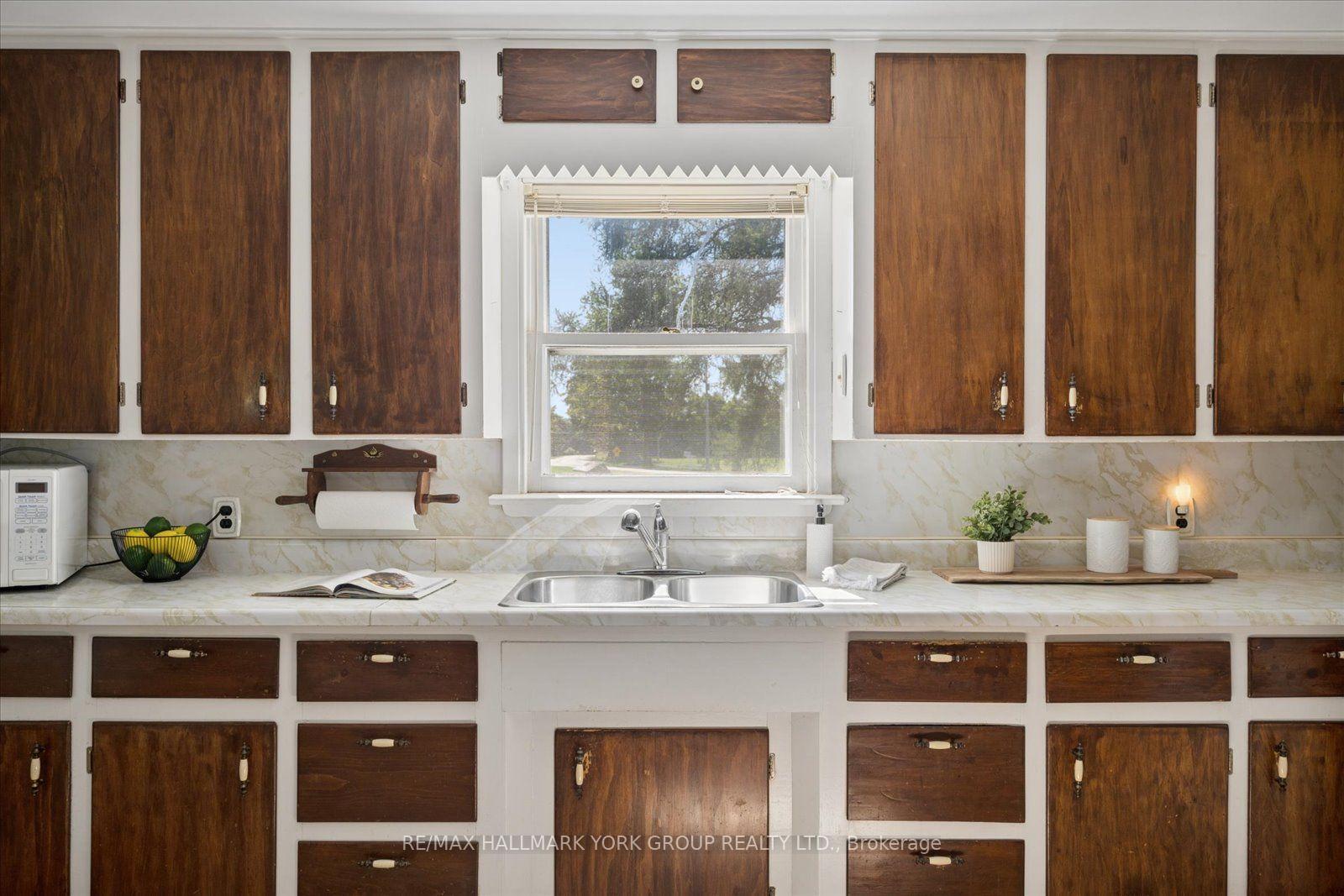 Photo 9 of 432 Catering Road, Georgina, Sutton & Jackson's Point — HOMEH
