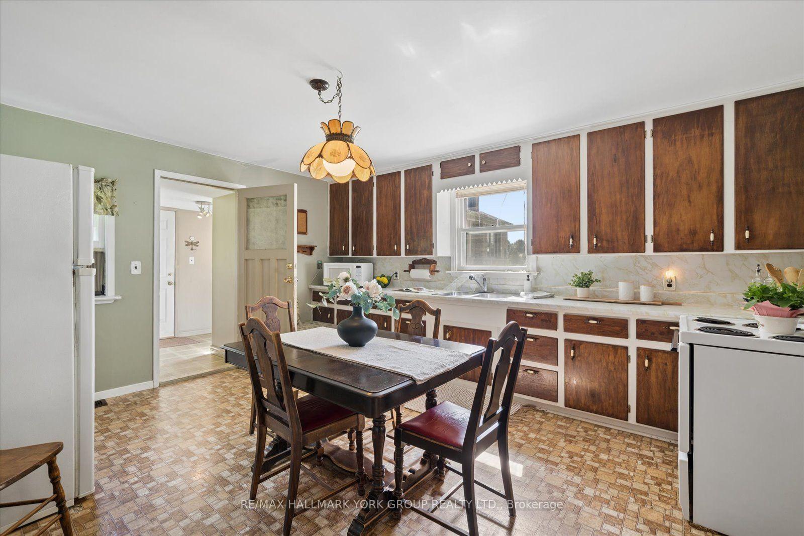 Photo 15 of 432 Catering Road, Georgina, Sutton & Jackson's Point — HOMEH