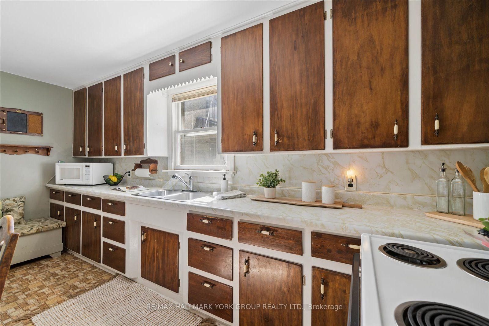 Photo 16 of 432 Catering Road, Georgina, Sutton & Jackson's Point — HOMEH
