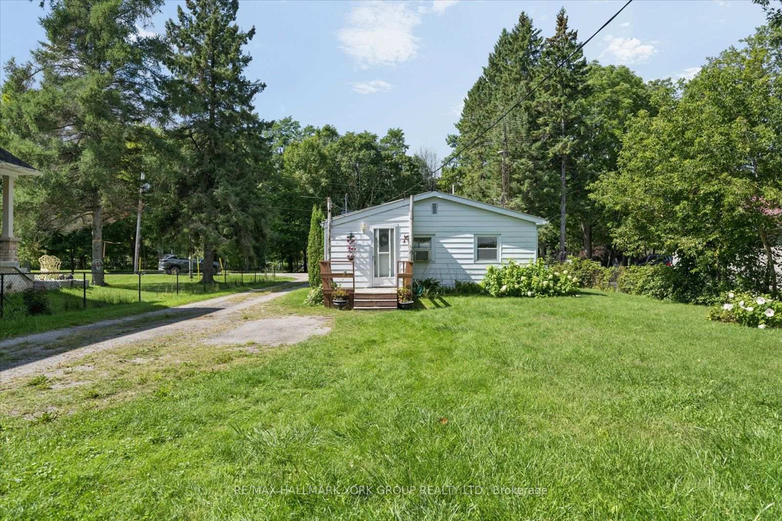 Photo 35 of 432 Catering Road, Georgina, Sutton & Jackson's Point — HOMEH