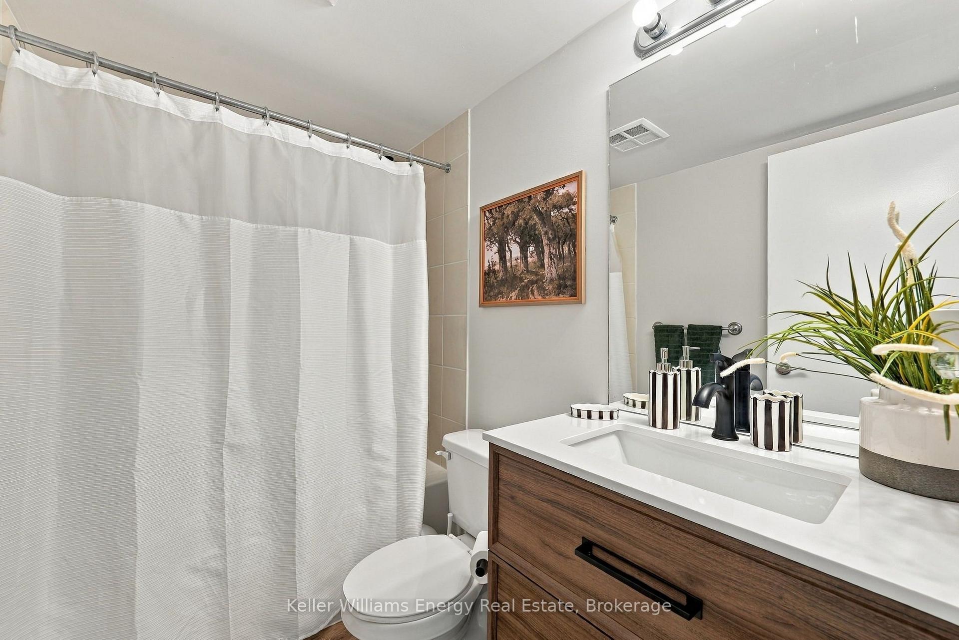 Photo 15 of Unit 705, 1200 The Esplanade N, Pickering, Town Centre — HOMEH