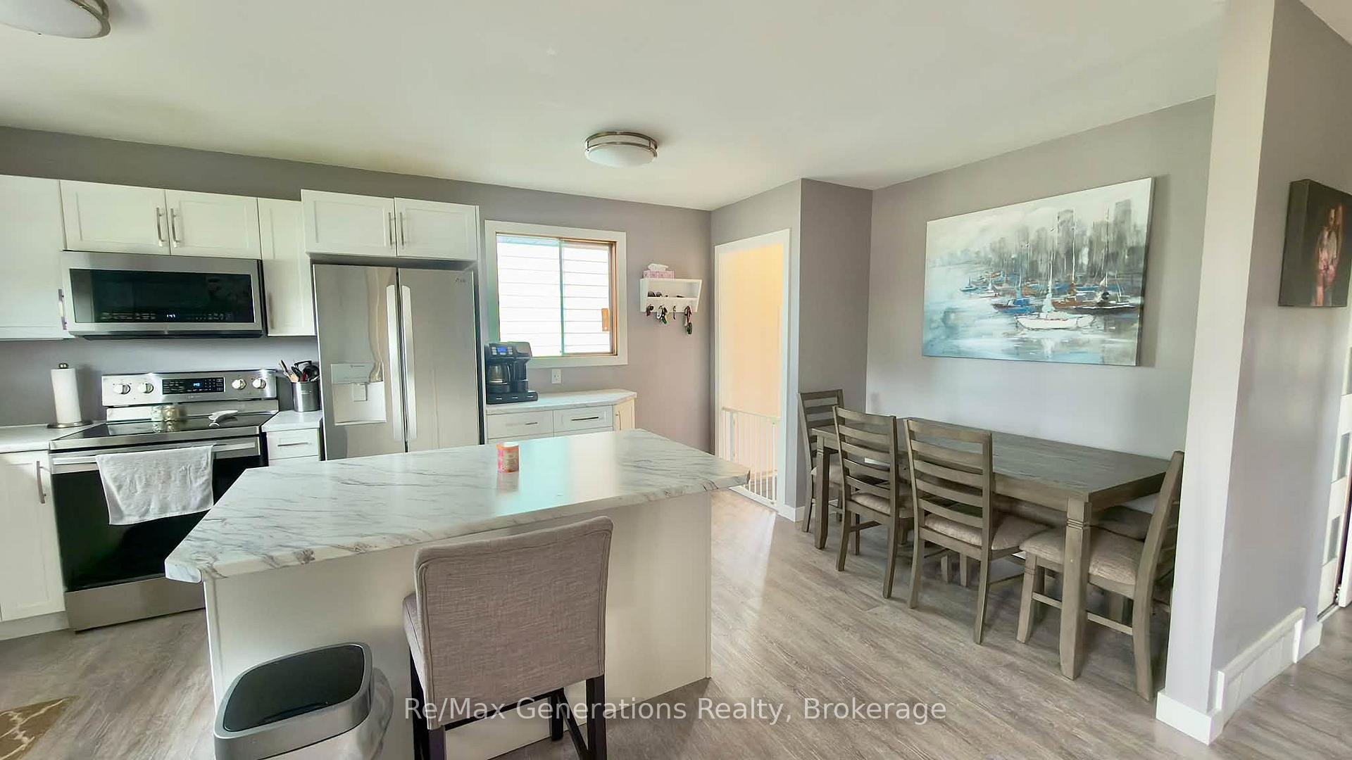 Photo 9 of 177 Matthews Street, Thunder Bay, Shuniah — HOMEH