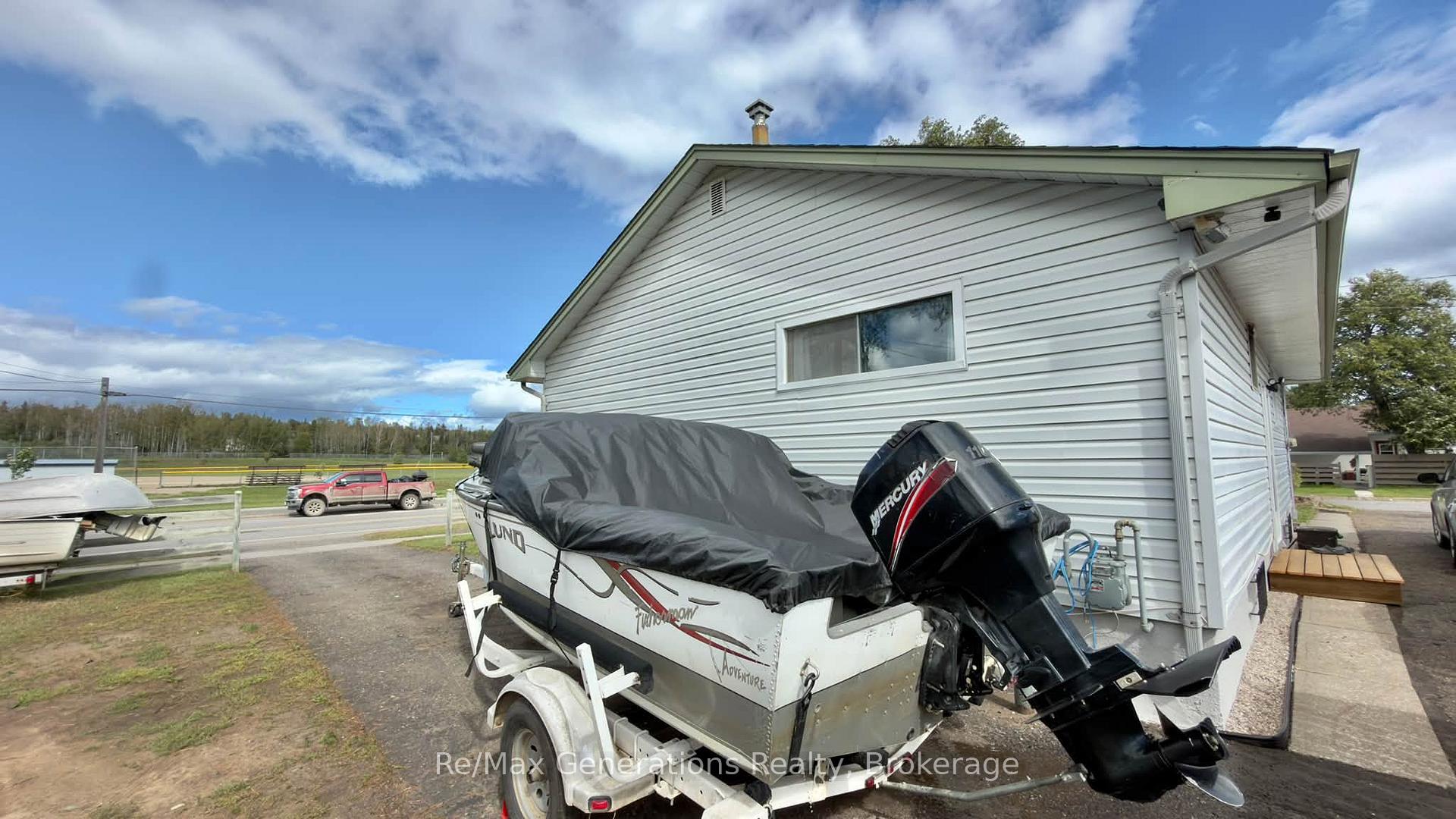 Photo 24 of 177 Matthews Street, Thunder Bay, Shuniah — HOMEH