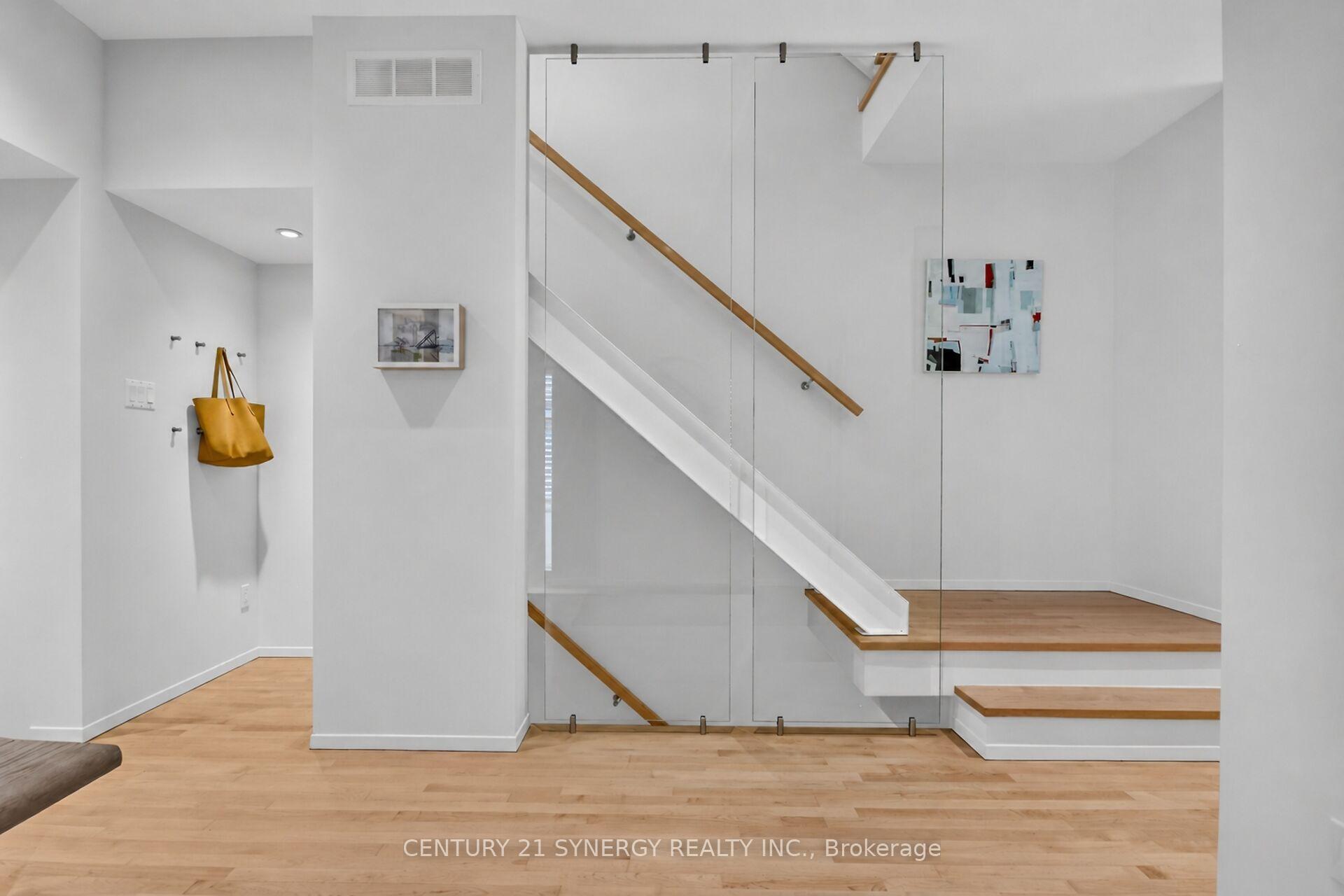 Photo 7 of 24 Stonehurst Avenue, Ottawa, Mechanicsville — HOMEH
