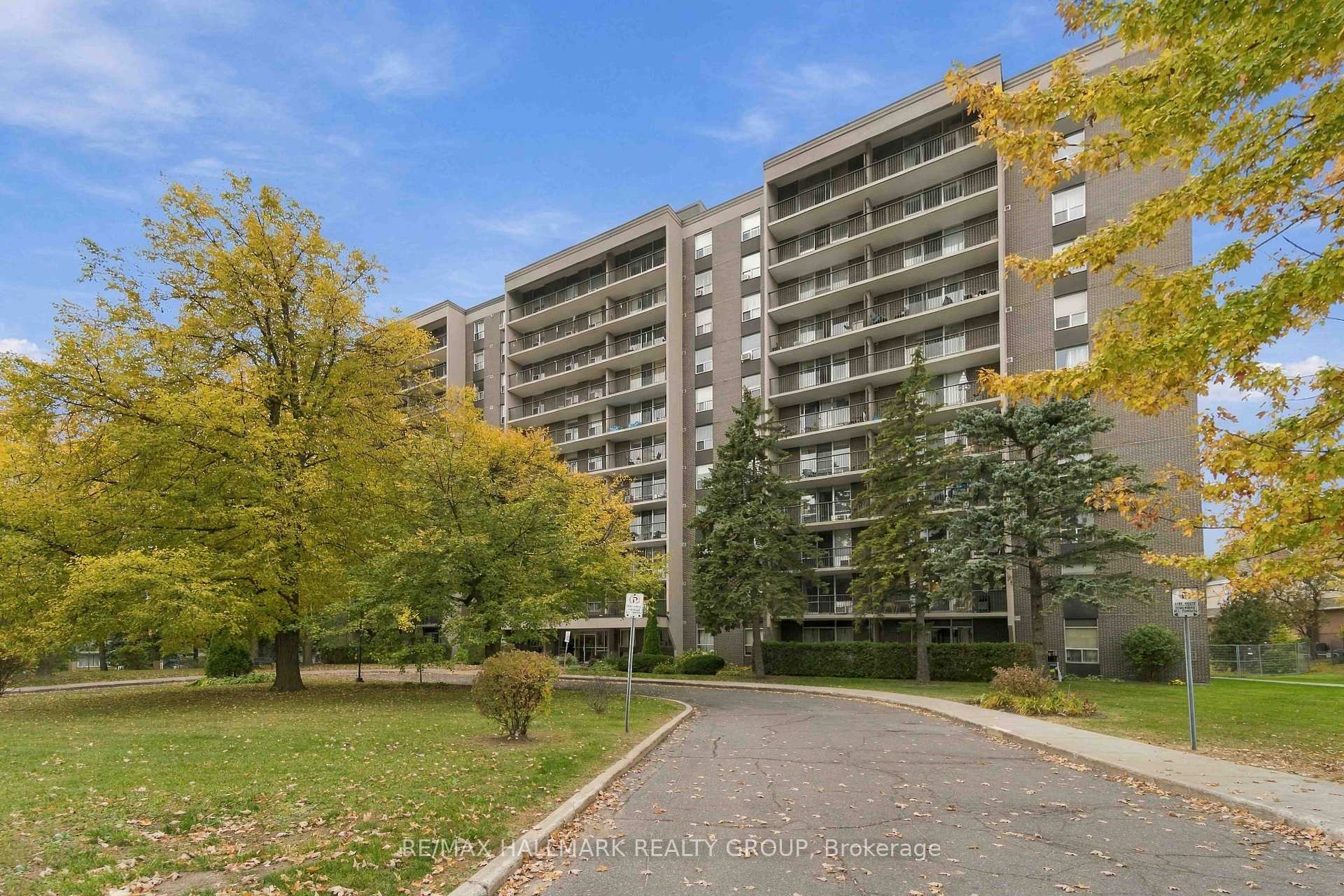 Photo 2 of Unit 1007, 2400 Virginia Drive, Ottawa, Guildwood Estates - Urbandale Acres — HOMEH