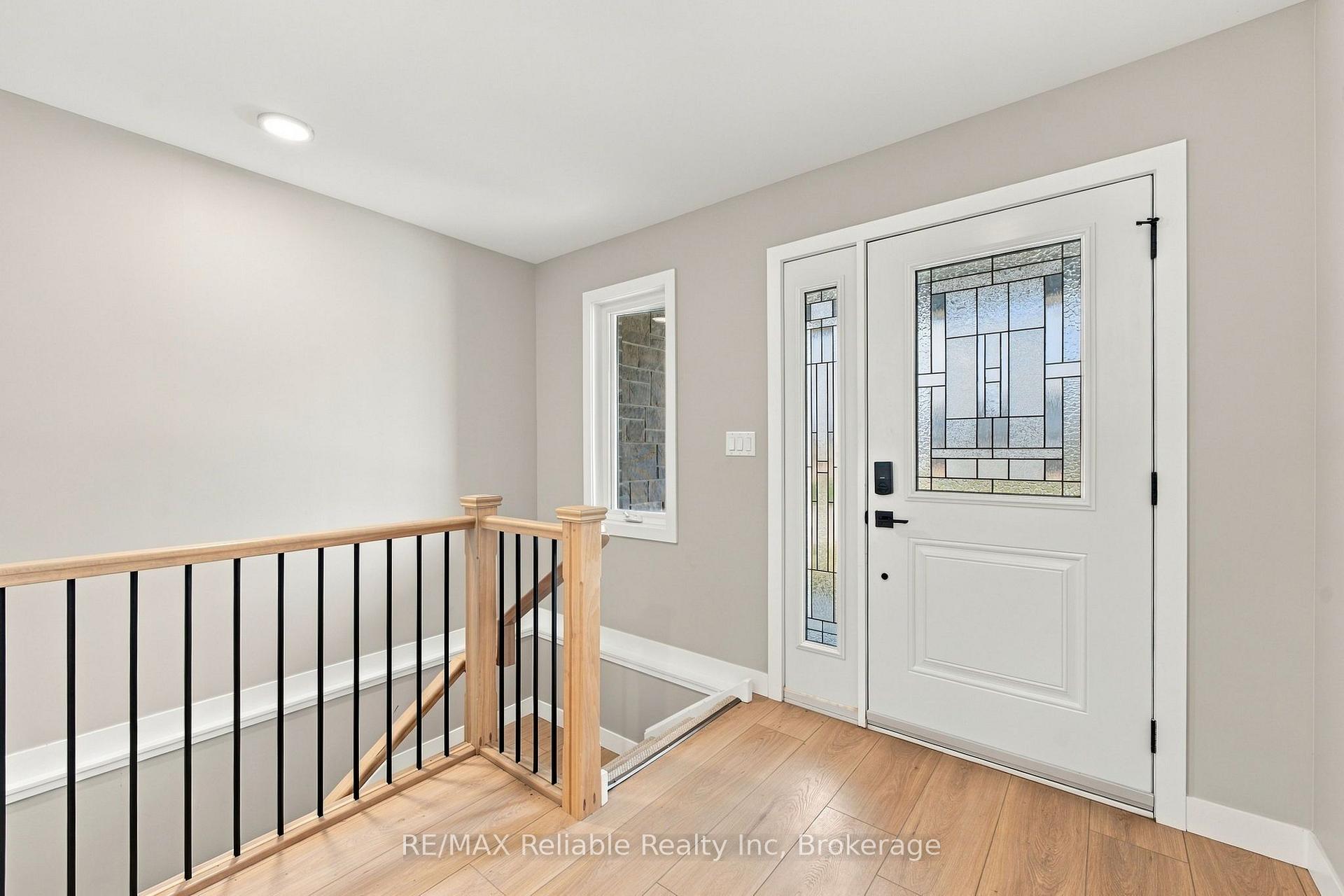 Photo 4 of 236 Beech Street, Central Huron, Clinton — HOMEH