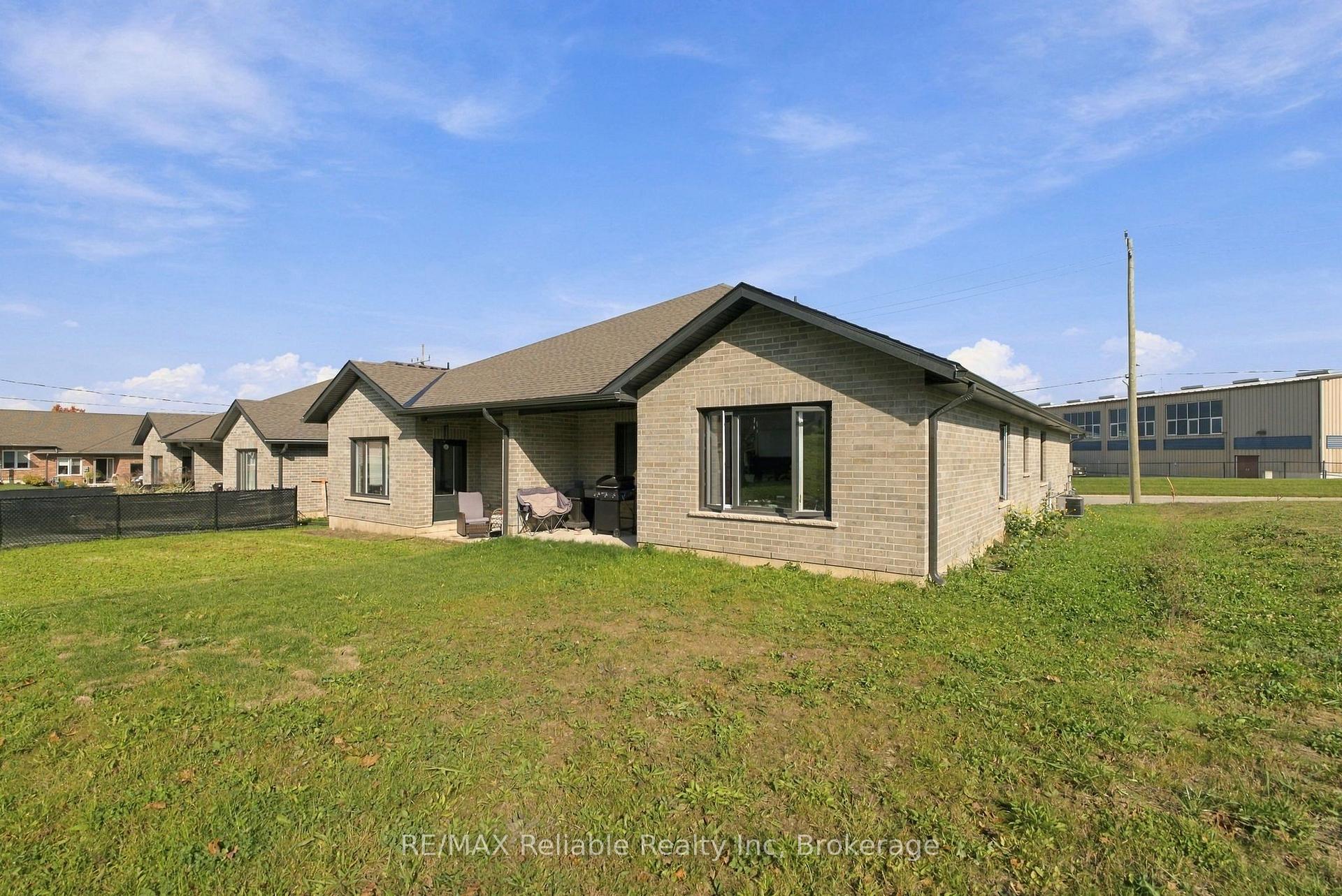 Photo 26 of 236 Beech Street, Central Huron, Clinton — HOMEH