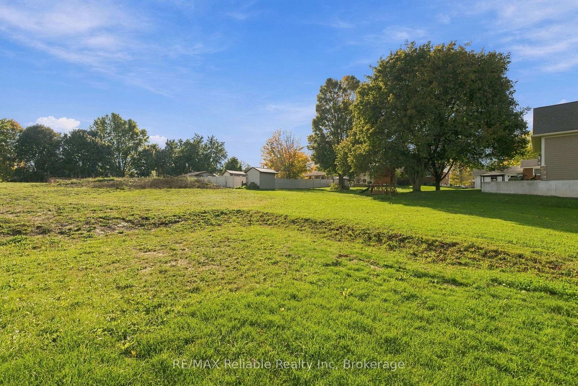 Photo 28 of 236 Beech Street, Central Huron, Clinton — HOMEH