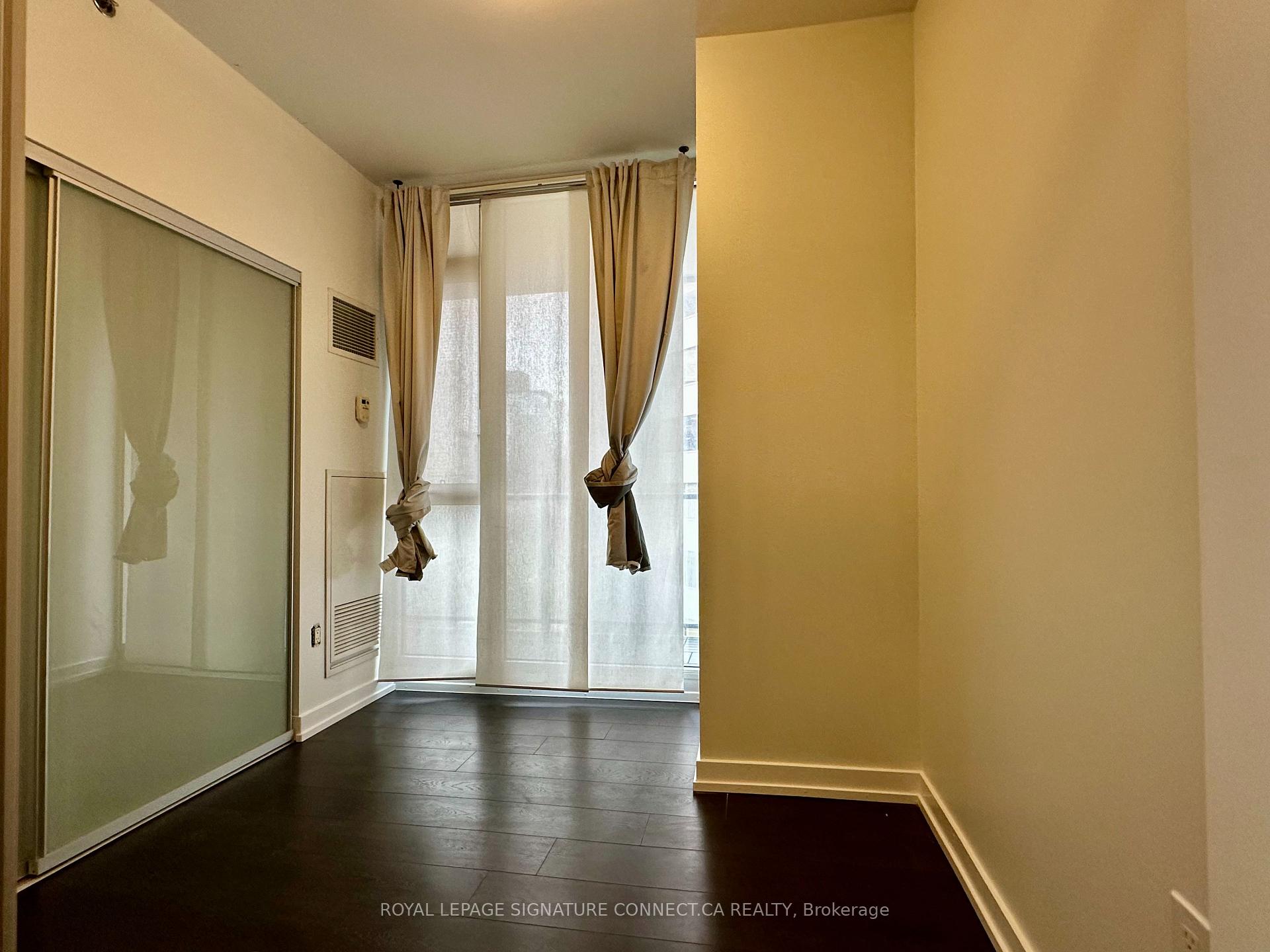 Photo 32 of Unit 1108, 426 University Avenue, Toronto, Kensington-Chinatown — HOMEH