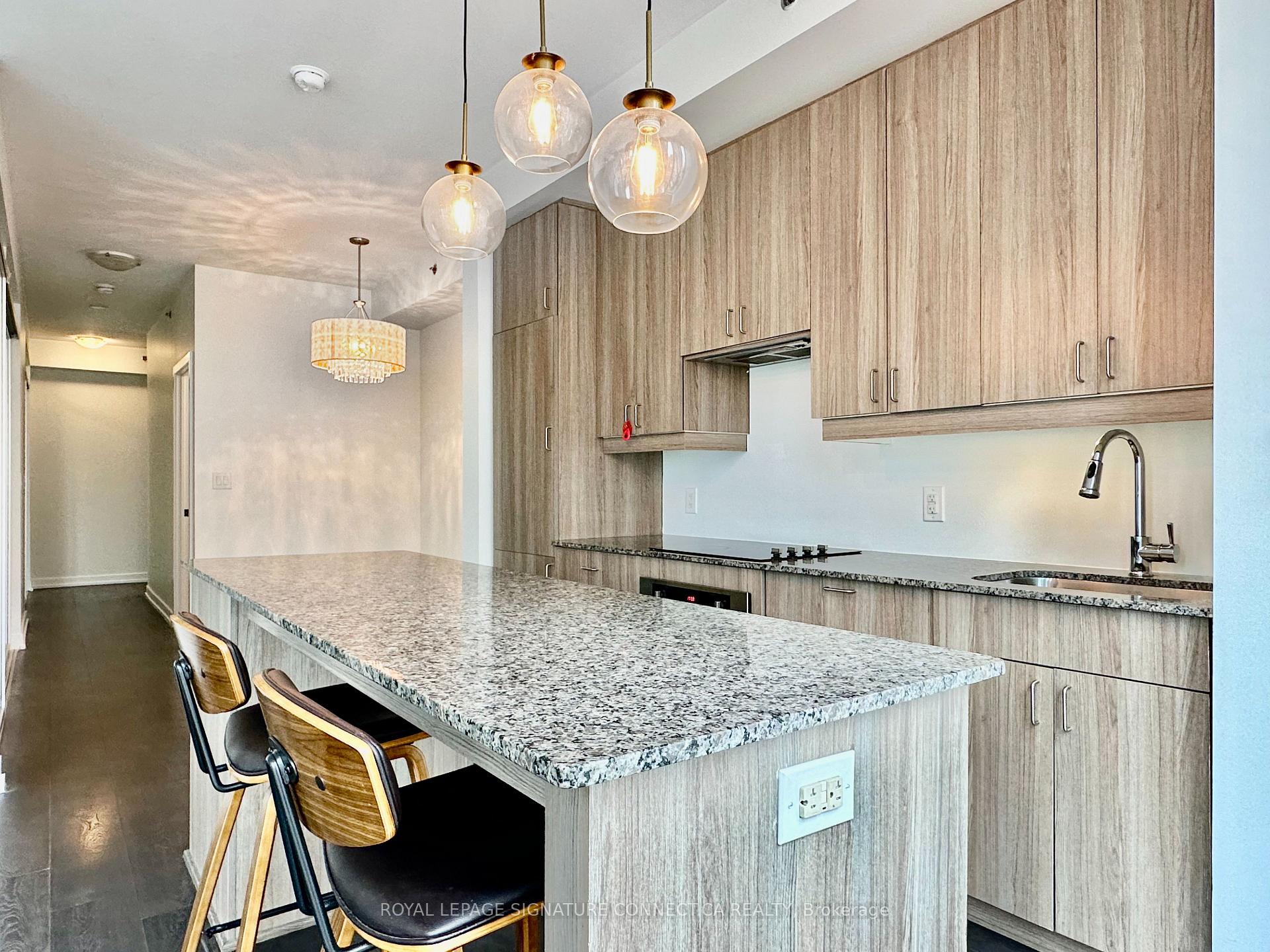 Photo 13 of Unit 1108, 426 University Avenue, Toronto, Kensington-Chinatown — HOMEH