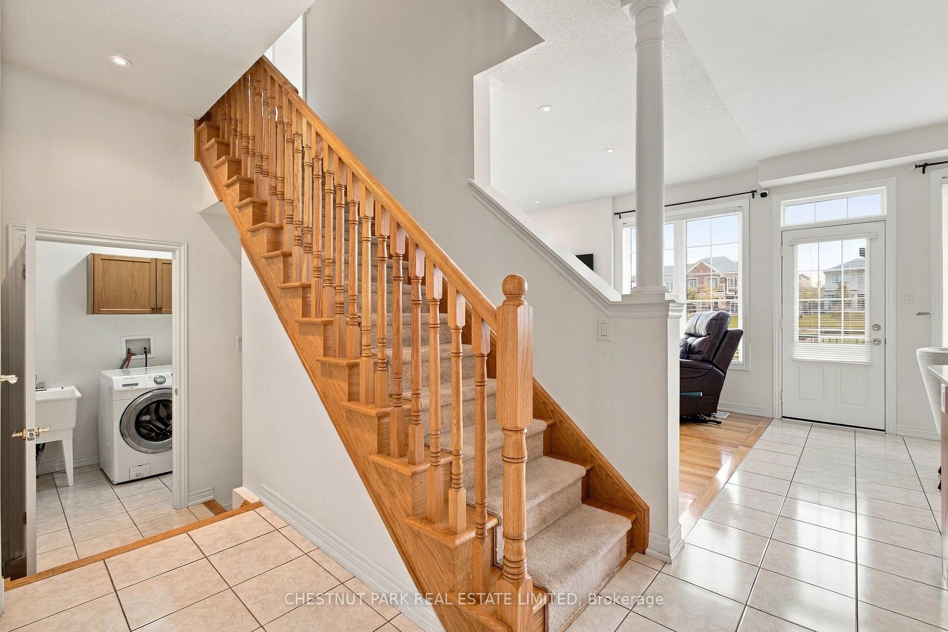 Photo 20 of 57 James Joyce Drive, Markham, Victoria Manor-Jennings Gate — HOMEH
