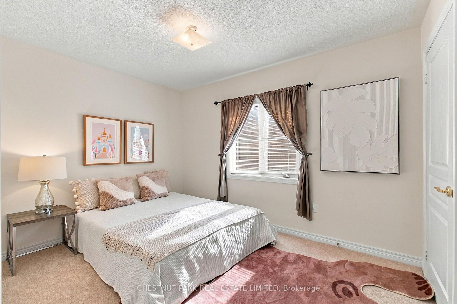 Photo 32 of 57 James Joyce Drive, Markham, Victoria Manor-Jennings Gate — HOMEH