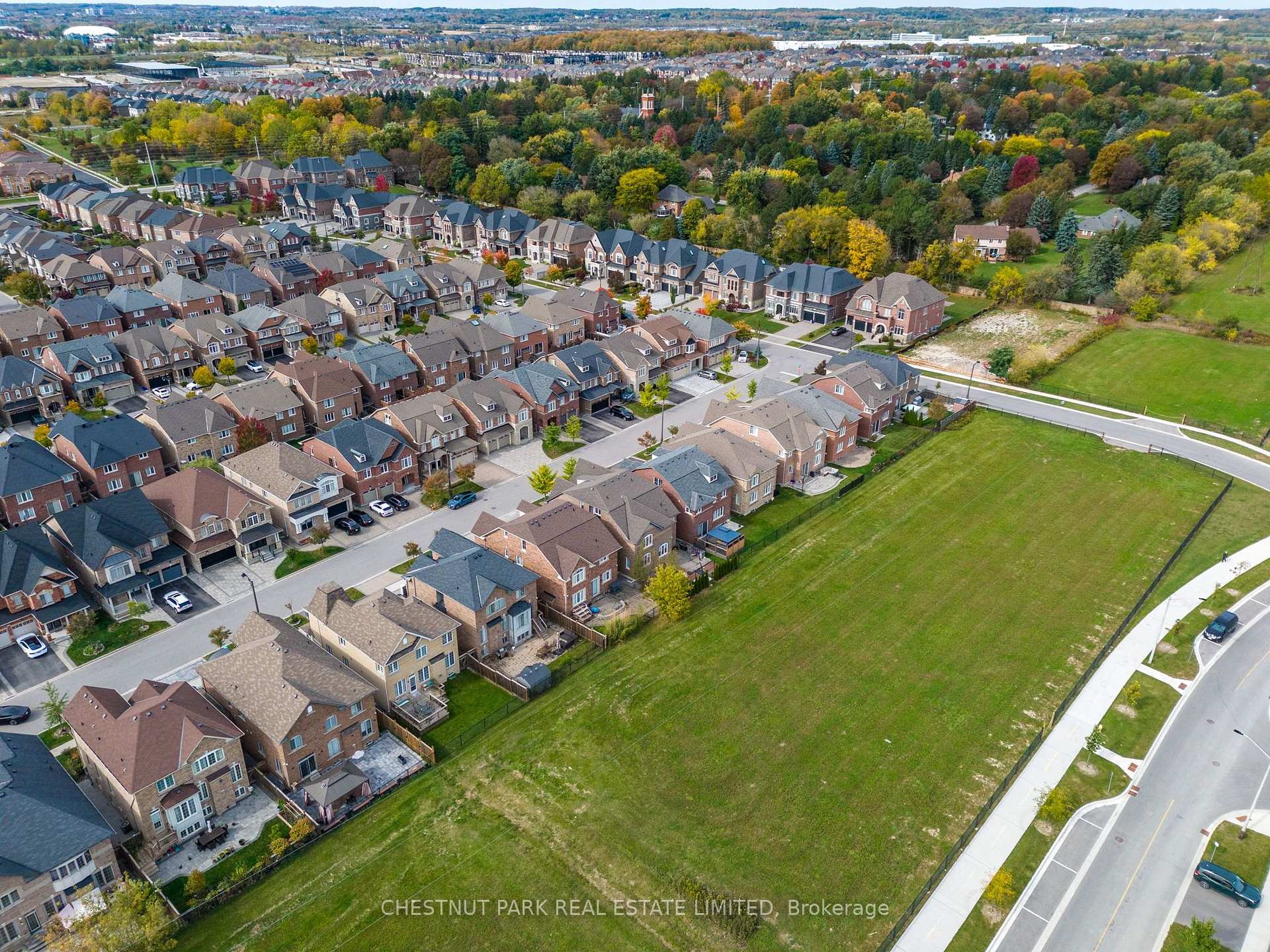 Photo 46 of 57 James Joyce Drive, Markham, Victoria Manor-Jennings Gate — HOMEH