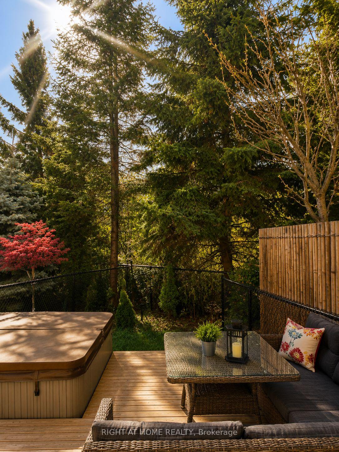 Photo 21 of 371 Fairgate Way, Oakville, Wedgewood Creek — HOMEH