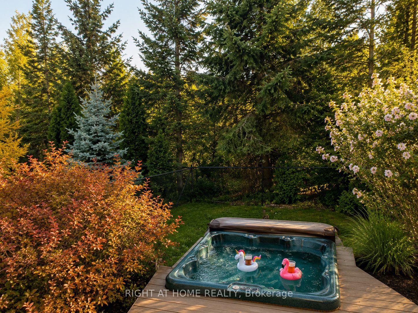 Photo 23 of 371 Fairgate Way, Oakville, Wedgewood Creek — HOMEH