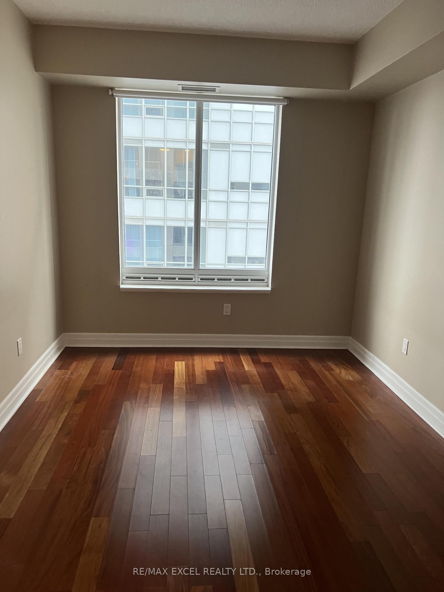 Photo 3 of Unit 3006, 35 Balmuto Street, Toronto, Bay Street Corridor — HOMEH