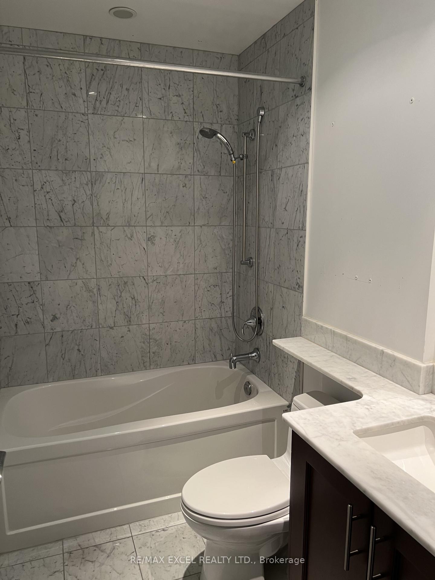 Photo 4 of Unit 3006, 35 Balmuto Street, Toronto, Bay Street Corridor — HOMEH