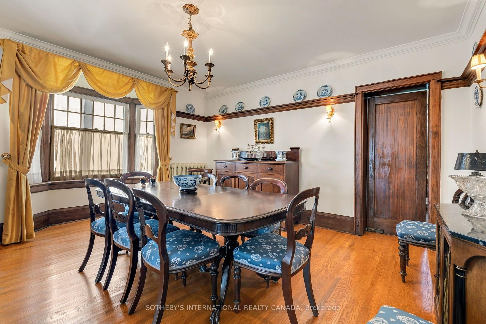 Photo 6 of 38 Chaplin Crescent, Toronto, Yonge-Eglinton — HOMEH