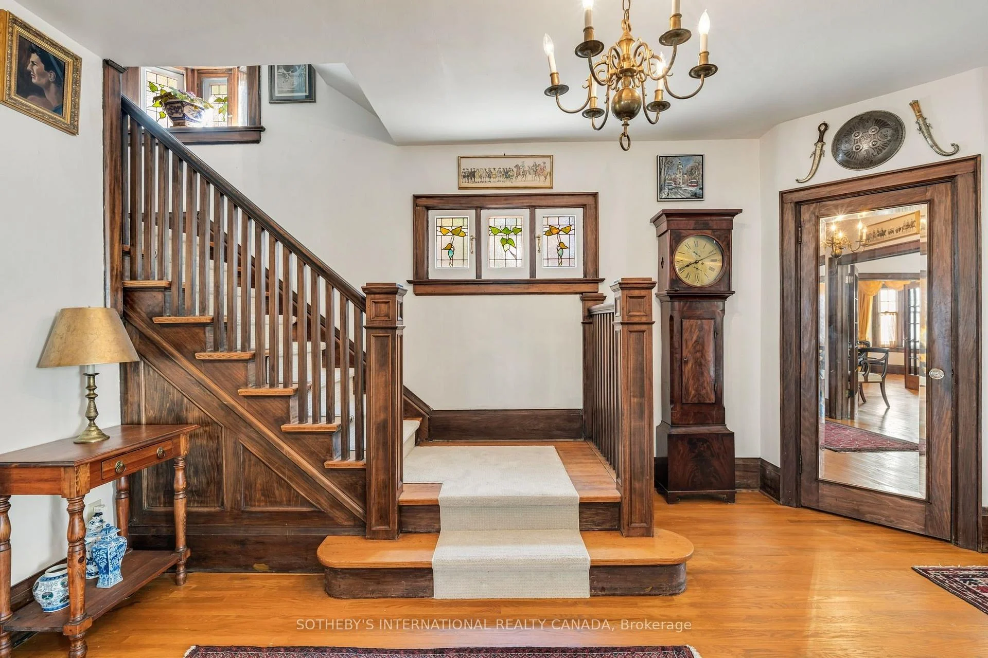 Photo 15 of 38 Chaplin Crescent, Toronto, Yonge-Eglinton — HOMEH