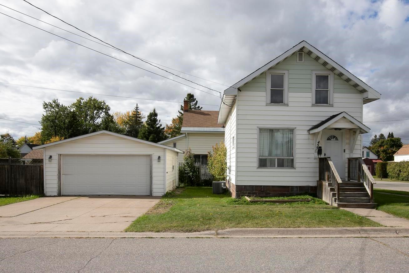 Photo of 455 Charles Street