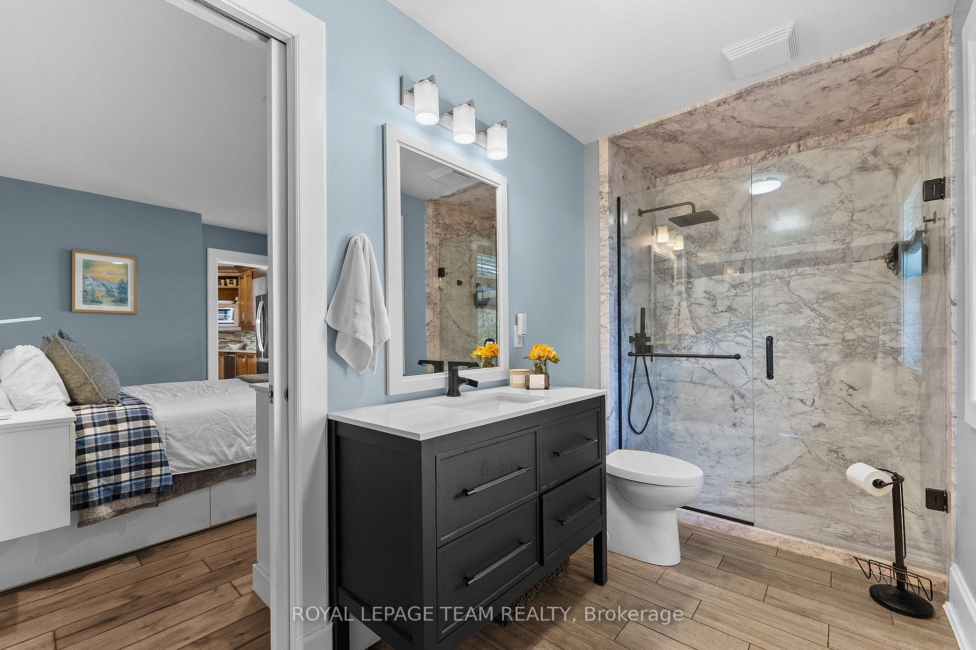 Photo 16 of 729 Raglan Street S, Renfrew, Renfrew — HOMEH